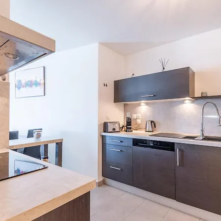 Apartamento Joli T2 De 57 M Proche Et Vieille
